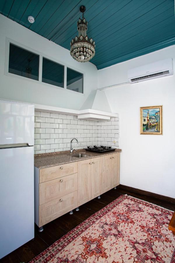 Apartamento Mansion With Lemon Tree Esmirna Exterior foto